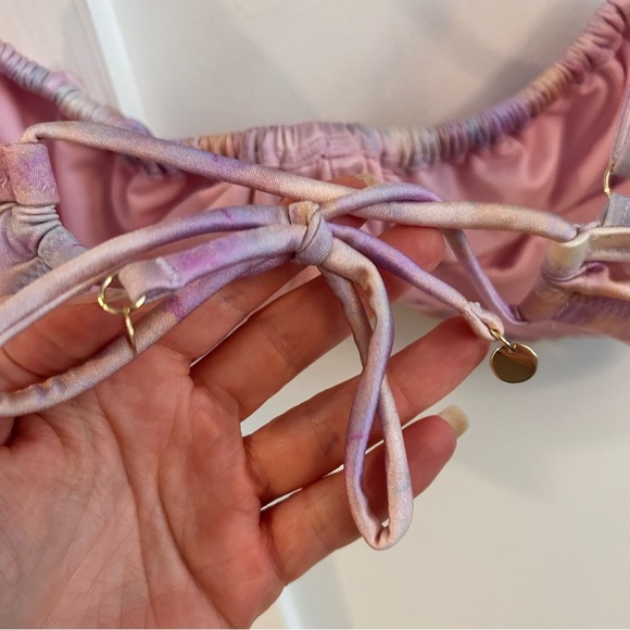 Victorias Secret wicked purple tie dye under wire ruched Bikini top - Picture 5 of 6